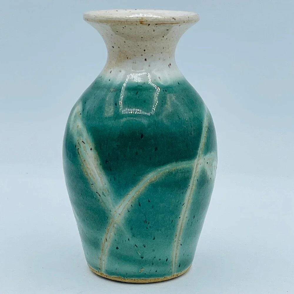 Vintage Handmade Pottery Ceramic Vase Green Gold Speckled Glaze 5